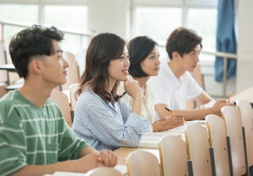 신규 참여자 오리엔테이션 진행 이미지